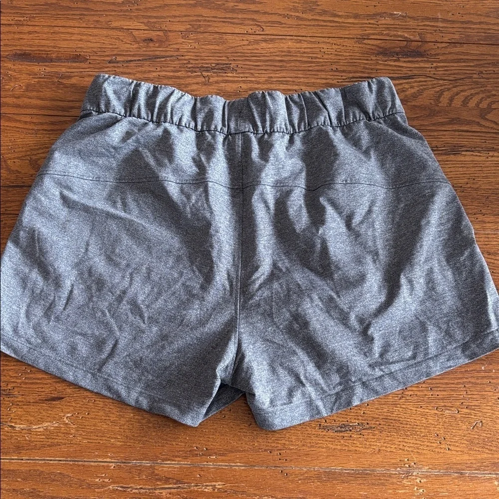 Lululemon On The Fly Short *2.5